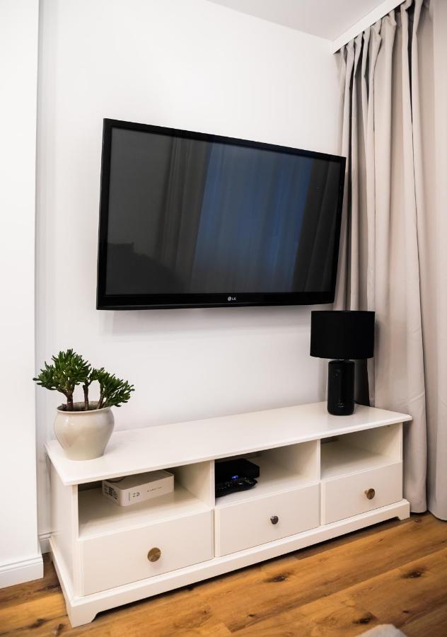 Fort Wola Golden Apartment Βαρσοβία Εξωτερικό φωτογραφία